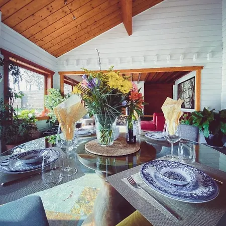 Bed & Breakfast Nidwazo - & *