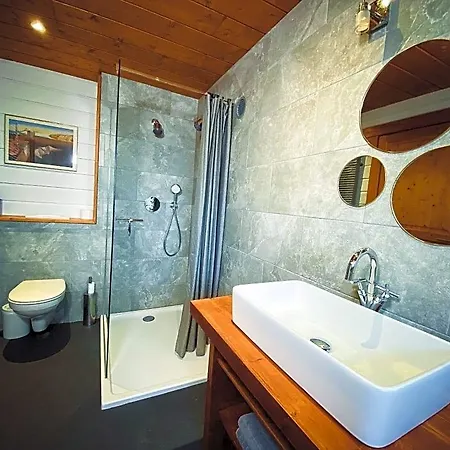 Bed and breakfast Nidwazo - & 4*